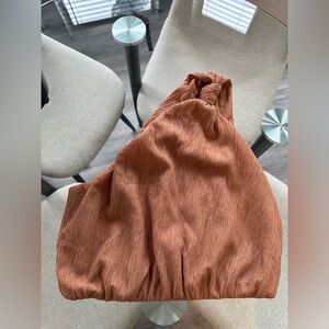 Abercrombie & Fitch Asymmetrical One-Shoulder Knotted Crinkle Top